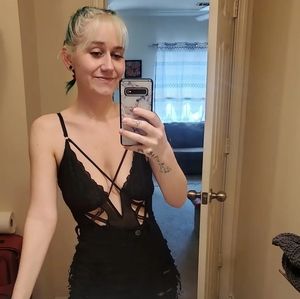 Meet your Posher, Alex marie